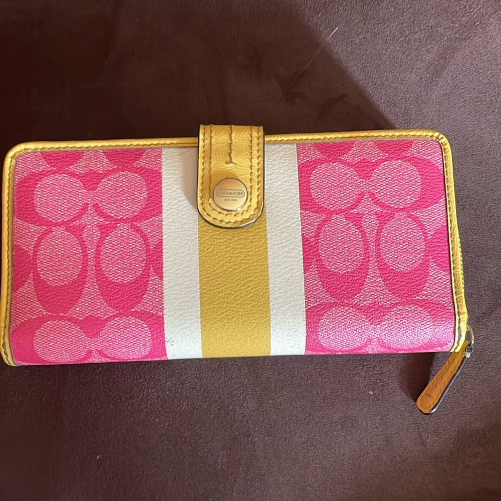 Coach Wallet Pink and Yellow